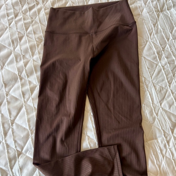Vuori Inversion Rib Leggings - Picture 5 of 6